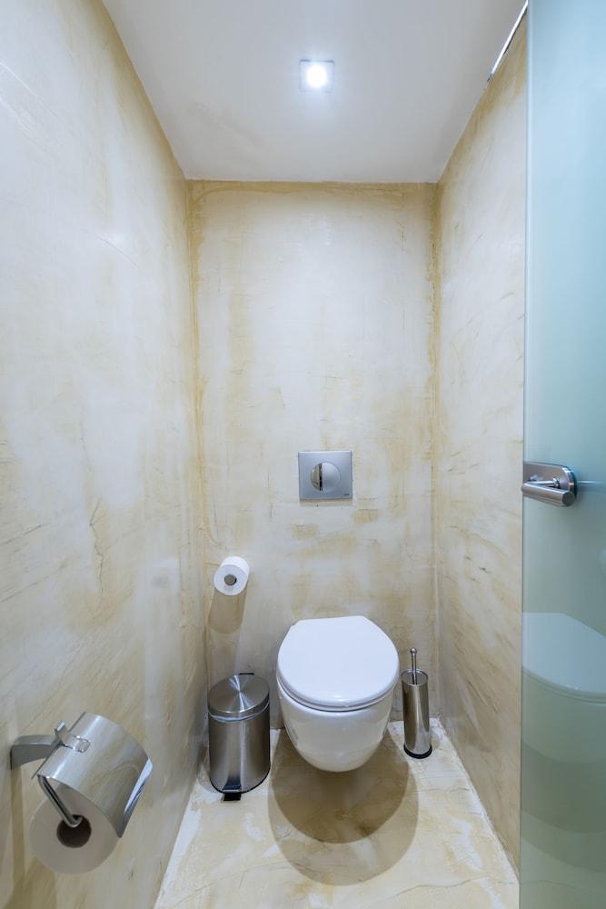 10Gr Hotel And Wine Bar - Adults Only Rhodes City Zewnętrze zdjęcie